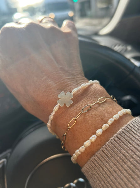 Mother of Pearl Clover Bracelet